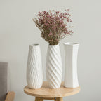 Freistehende Design-Vase aus Keramik