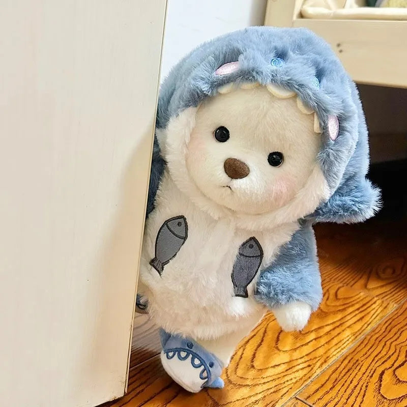 Süße Bären mit Kostümen